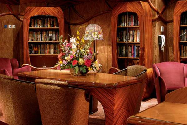 Painters' Library cruise highlight