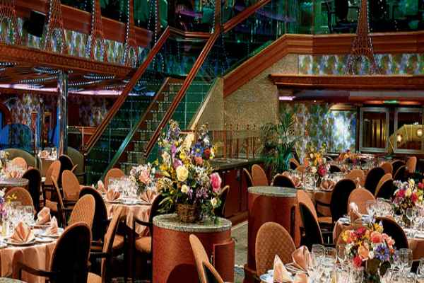 Renoir Forward Restaurant cruise highlight