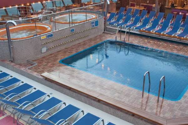 Endless Aft Pool and Bar cruise highlight