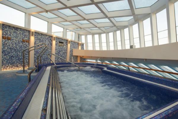 Cloud 9 Spa : Thalassotherapy Pool cruise highlight