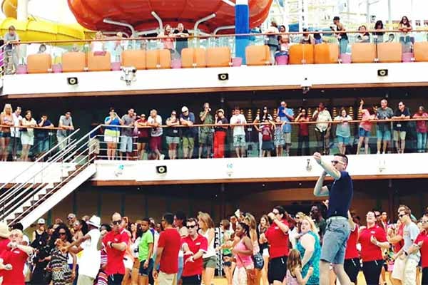 Sailaway Party cruise highlight