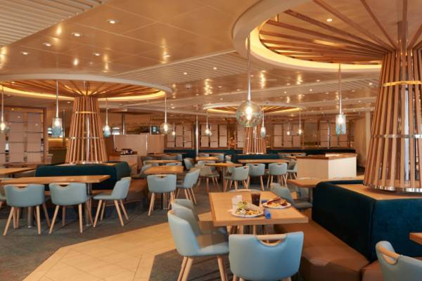 Lido Restaurant cruise highlight