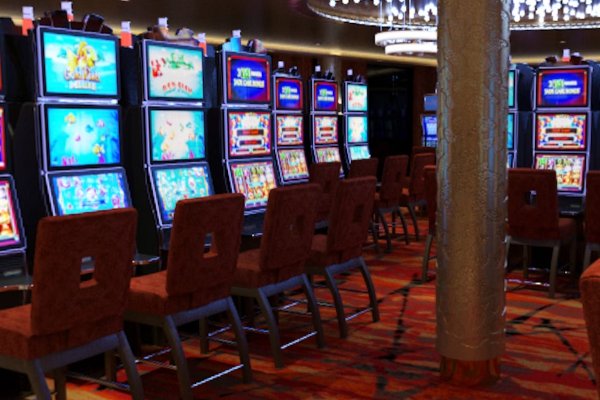 Mardi Grass Casino cruise highlight