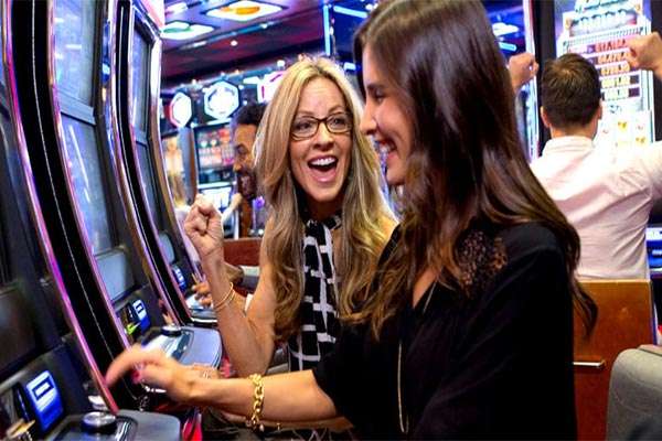 Slots cruise highlight