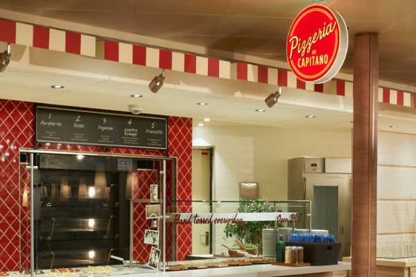 Pizzeria del Capitano cruise highlight