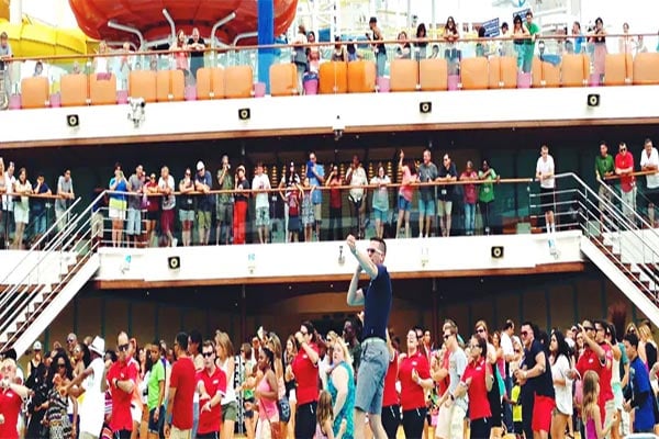 Sailaway Party cruise highlight