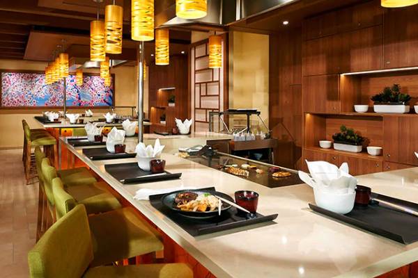 Bonsai Teppanyaki cruise highlight