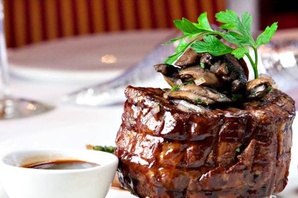 Steakhouse Selections cruise highlight