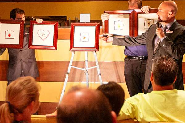 Art Auctions cruise highlight