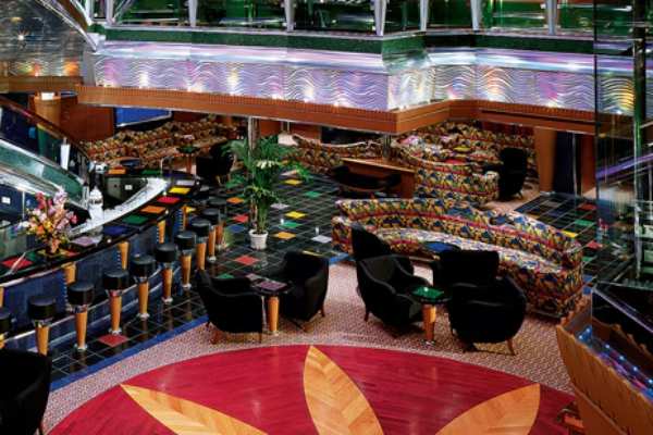 Colors Lobby cruise highlight