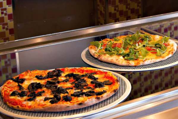 Pizza Pirate cruise highlight