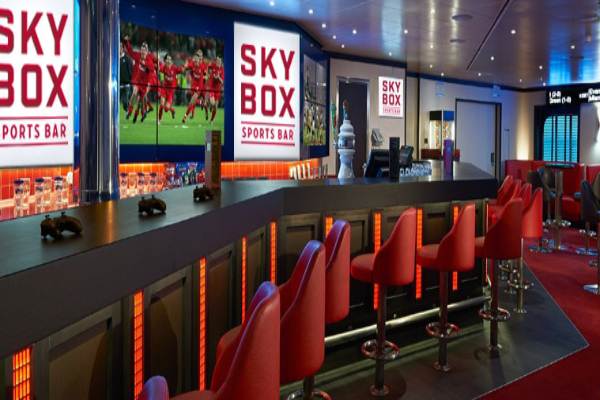 Skybox Sports Bar cruise highlight