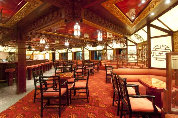 Shanghai Bar cruise highlight