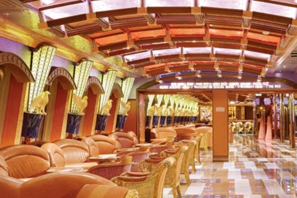 King Boulevard Promenade cruise highlight