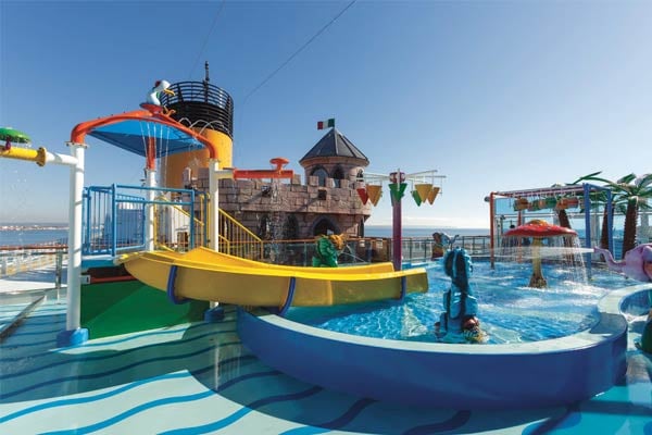 Aquapark cruise highlight