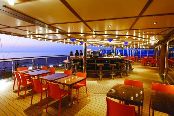 Stella Del Sud Bar cruise highlight