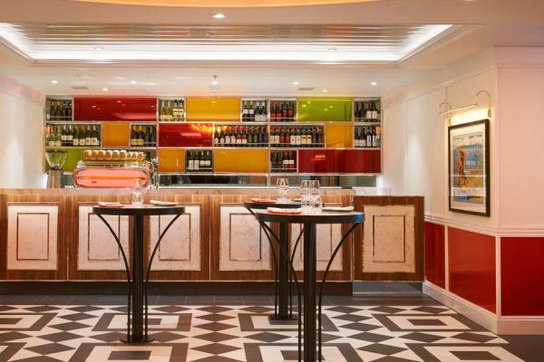 L Argentario Restaurant cruise highlight