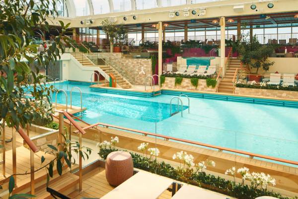 La Spiaggia Beach Club cruise highlight