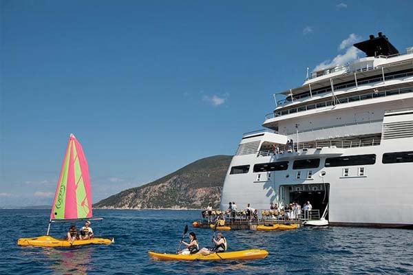 Marina cruise highlight