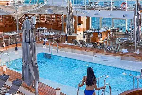 Pool cruise highlight