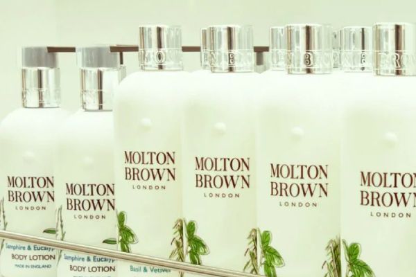 Shops cruise highlight