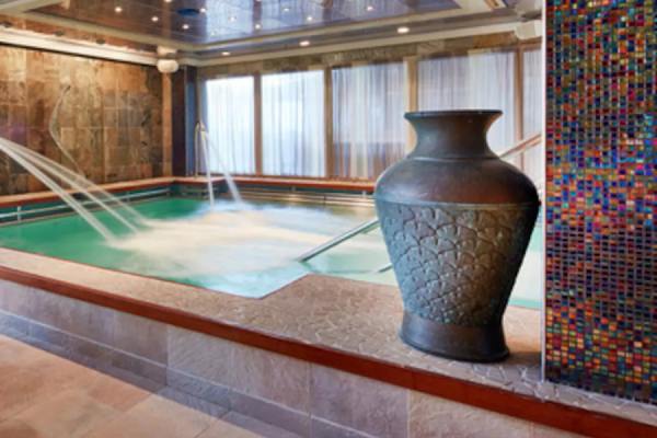 Aqua Therapy Centre cruise highlight