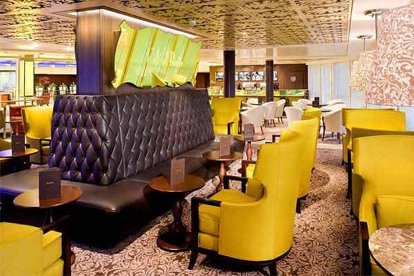 Café al Bacio and Gelateria cruise highlight