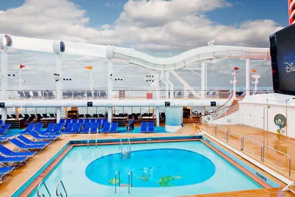 Donald's Pool cruise highlight