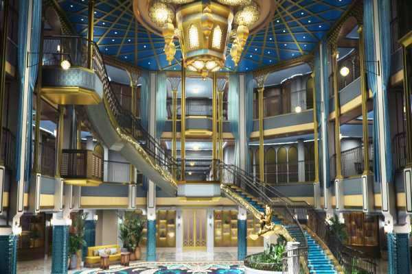 Grand Hall cruise highlight