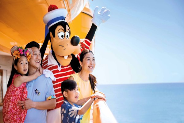 Mickey Mouse & Friends cruise highlight