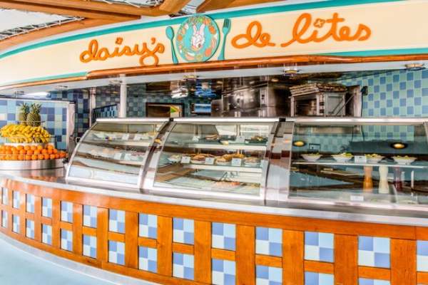 Daisy's De-Lites cruise highlight