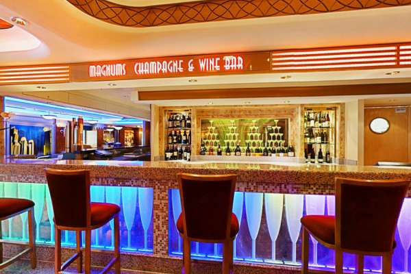 Magnum's Champagne & Wine Bar cruise highlight