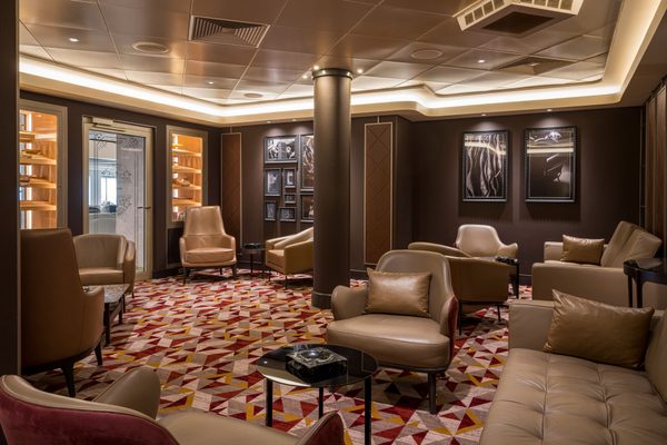 Cigar Lounge cruise highlight