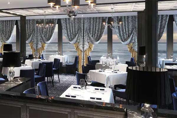 Le Bistro cruise highlight