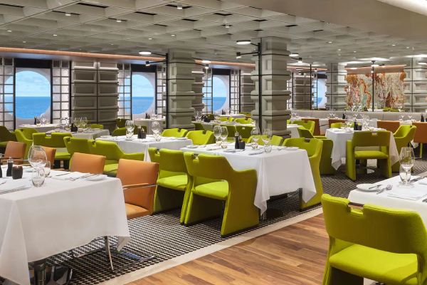 Cagney's Steakhouse cruise highlight