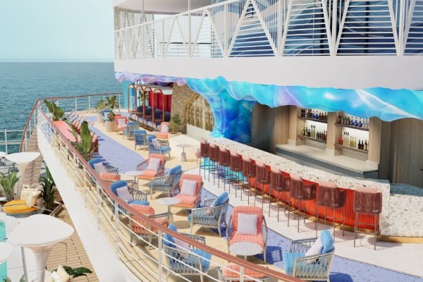 Outdoor Lounge cruise highlight