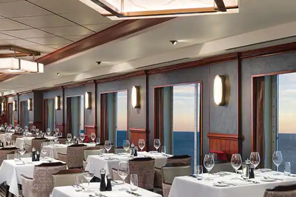 Cagney's Steakhouse cruise highlight