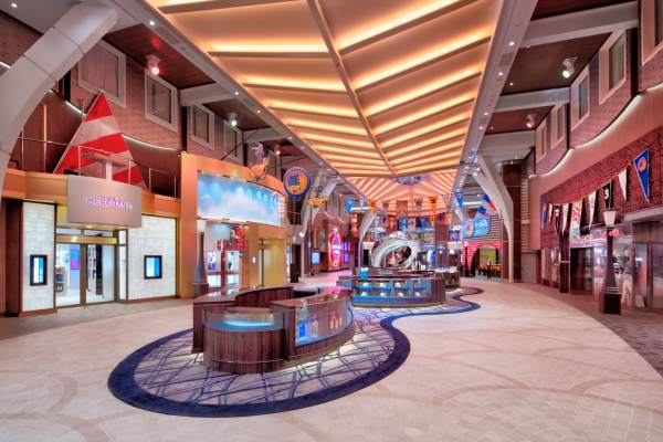 Royal Promenade cruise highlight