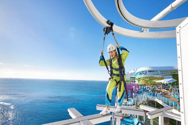Crown's Edge cruise highlight