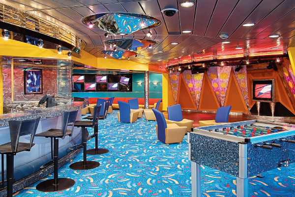 Teen Disco cruise highlight