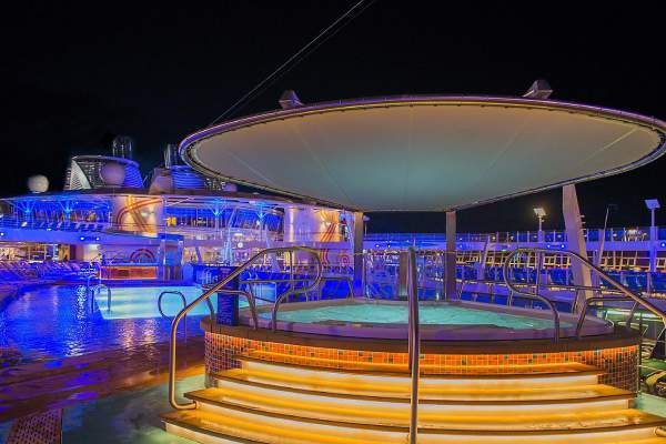 Whirlpools cruise highlight