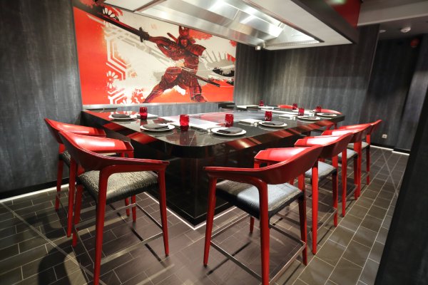 Izumi Hibachi cruise highlight