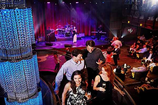 Live Bands cruise highlight