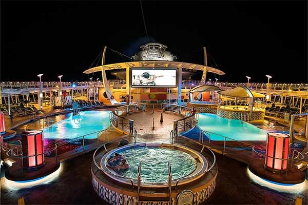 Pool Party cruise highlight