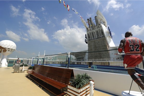 Sports Court cruise highlight