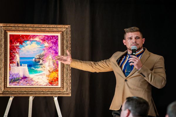 Art Auctions cruise highlight