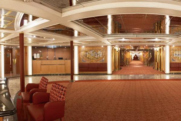 Reception cruise highlight