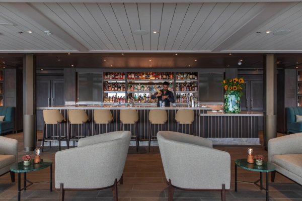 S.A.L.T. Bar cruise highlight