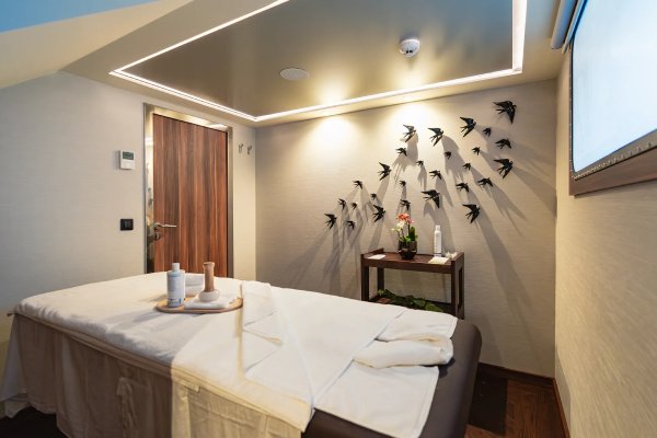 Spa cruise highlight