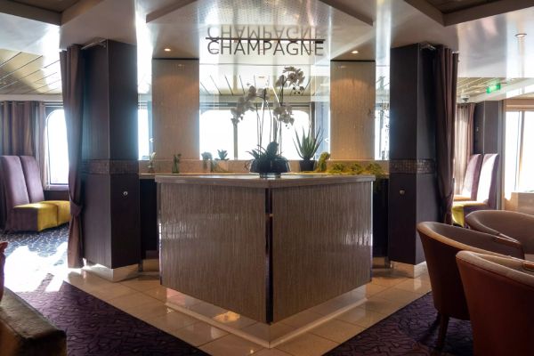 Fizz Club cruise highlight